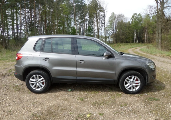 Volkswagen Tiguan cena 36900 przebieg: 120476, rok produkcji 2009 z Świdwin małe 172